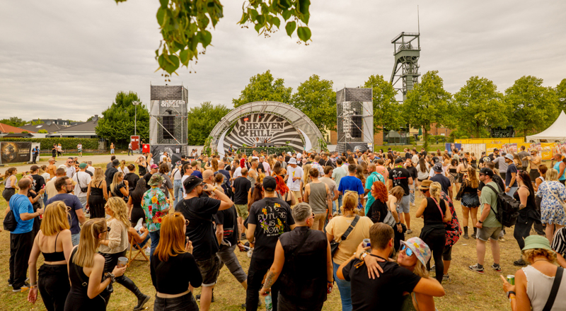 HEAVEN & HILL meets GLOBAL STAGE